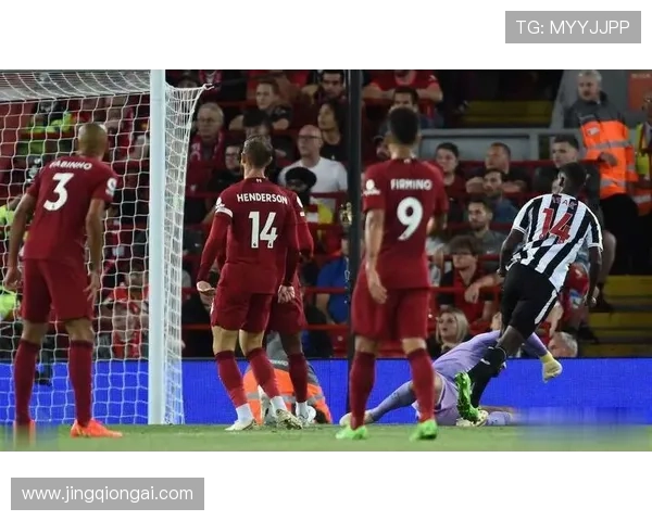 联袂出击，曼联与热刺的激烈对决