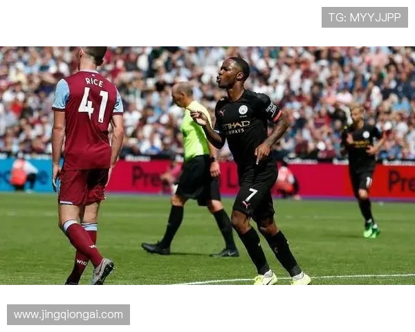 英超二人转庆祝动作，看球赛的小技巧